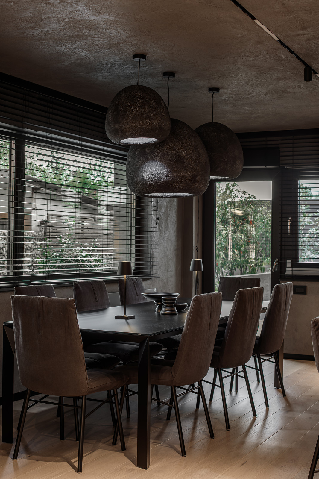 MG House — view 4