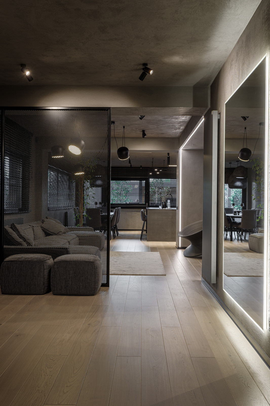 MG House — view 6