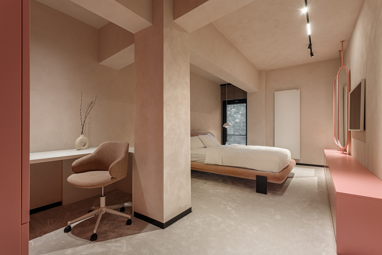 MG House — view 8