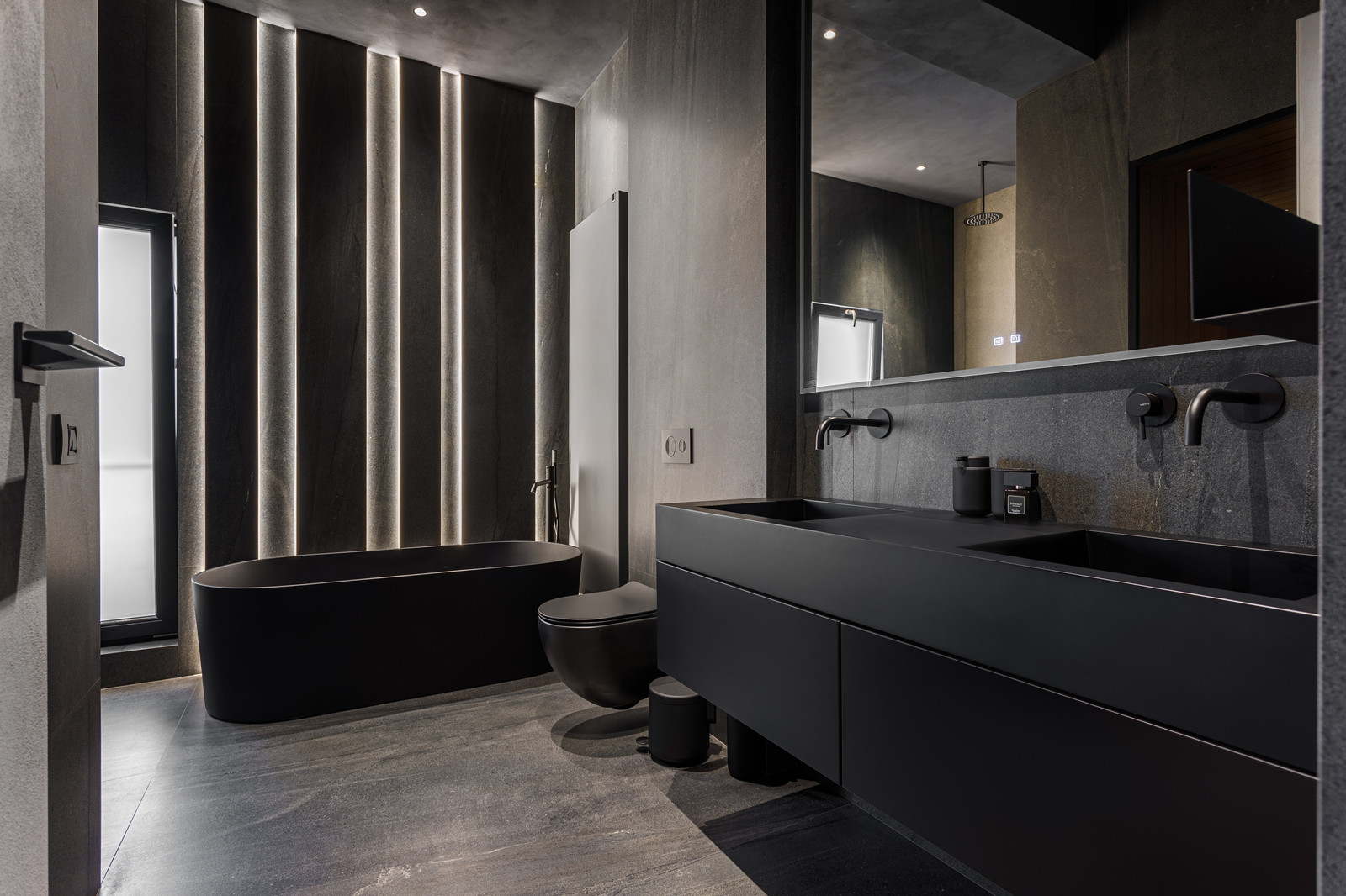 MG House — view 18